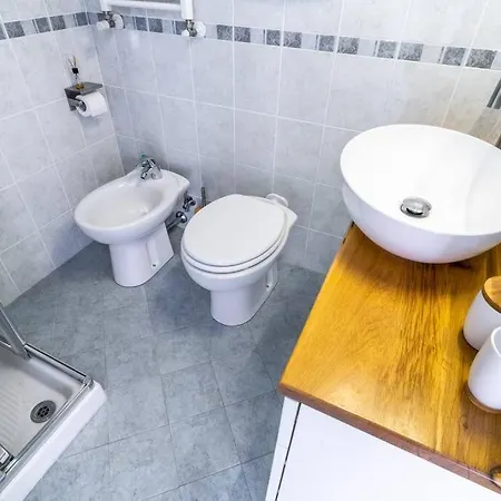 Bilocale Con Terrazzo *