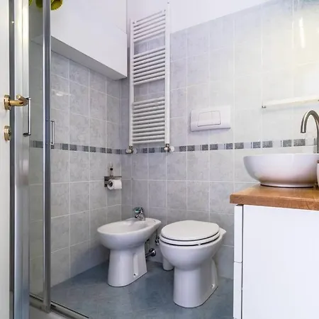Bilocale Con Terrazzo *